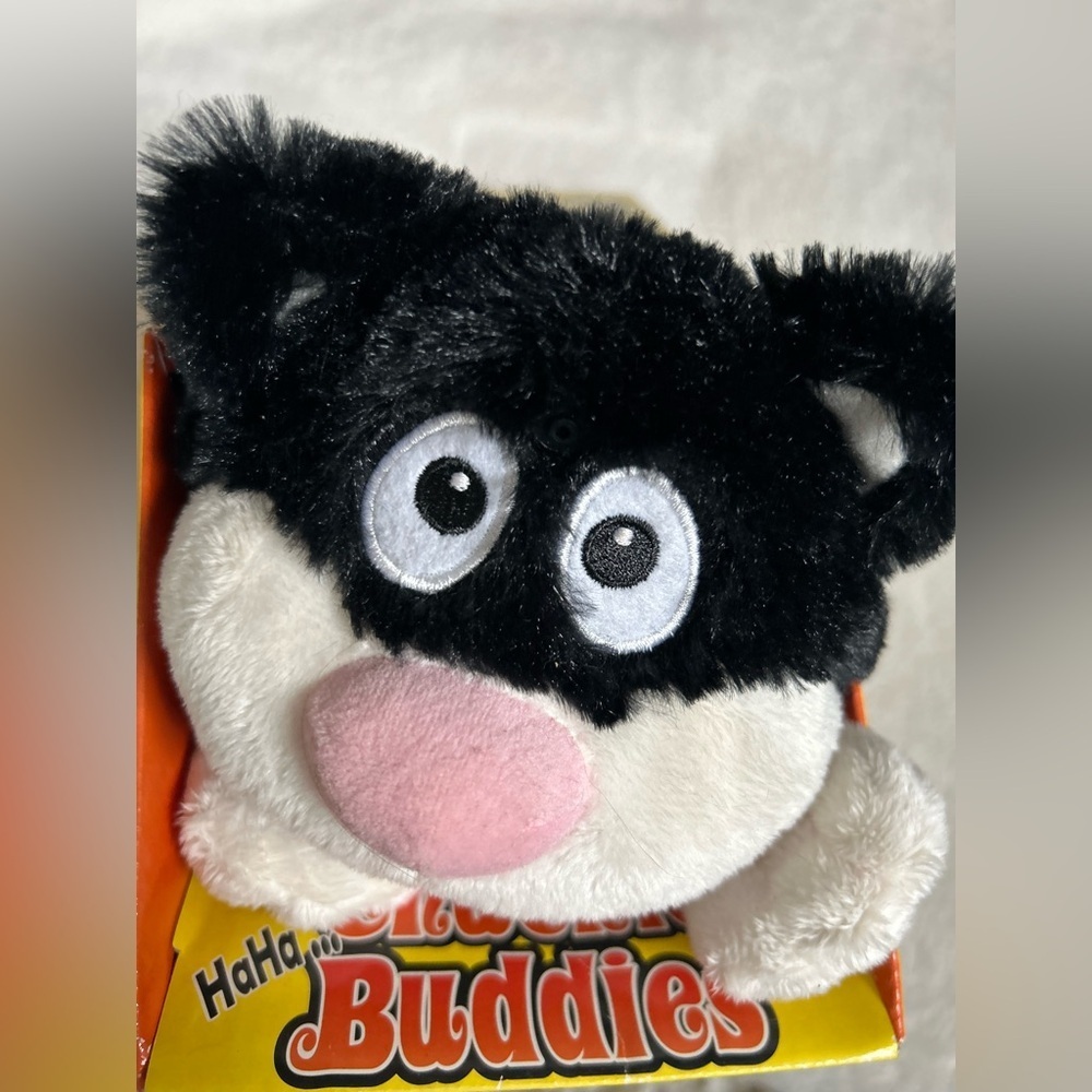 Chuckle Buddies Motion Activated Toy - Picture 2 of 3